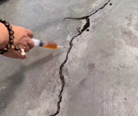 托克逊混凝土裂缝修补技术详解​